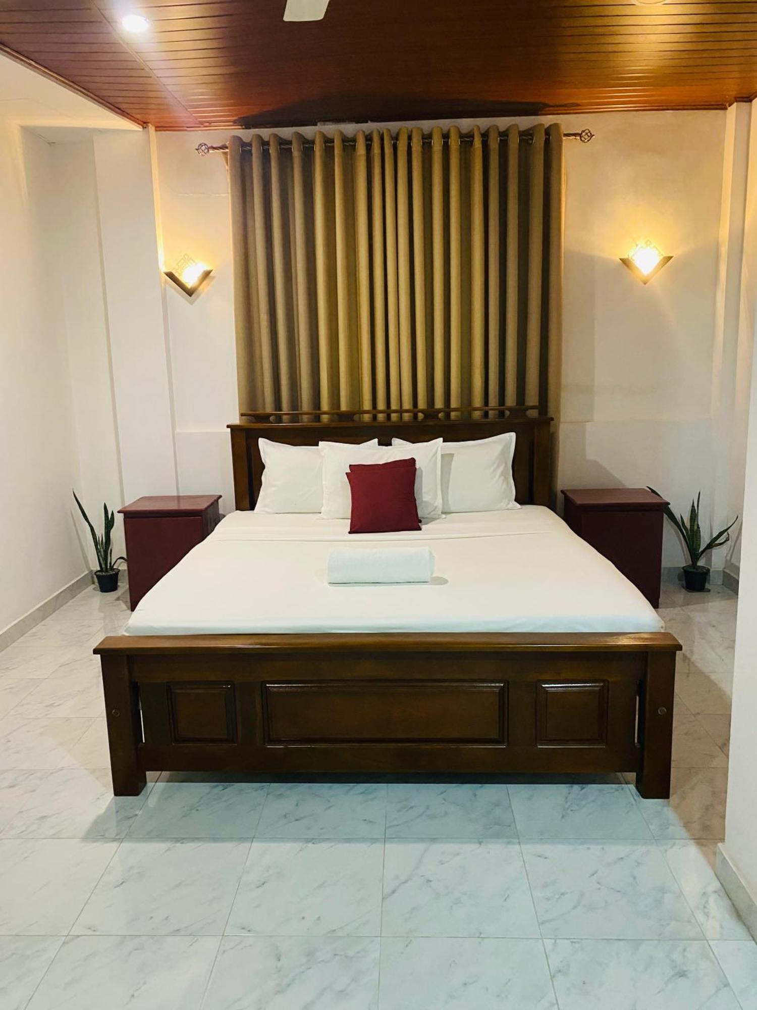 Enara Luxury Stay Katugastota Dış mekan fotoğraf